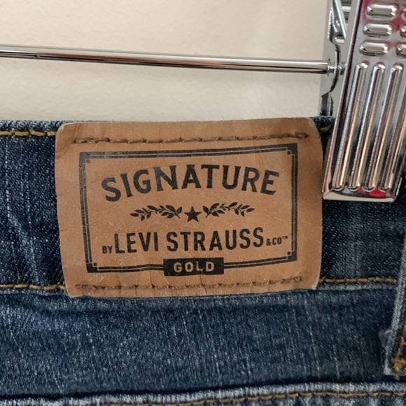 Signature by Levi Strauss Blue Straight-Leg Jeans - Picture 5 of 14